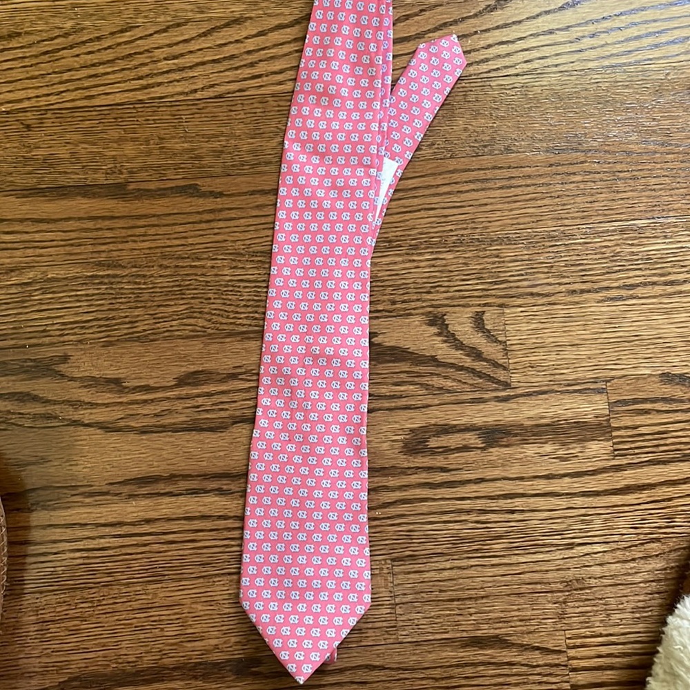 University of chapel hill tie